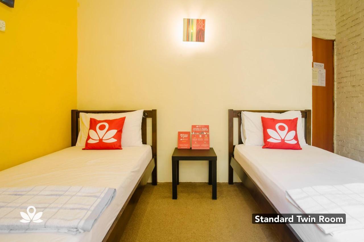 The Explorers Guesthouse And Hostel Kuala Lumpur Kültér fotó